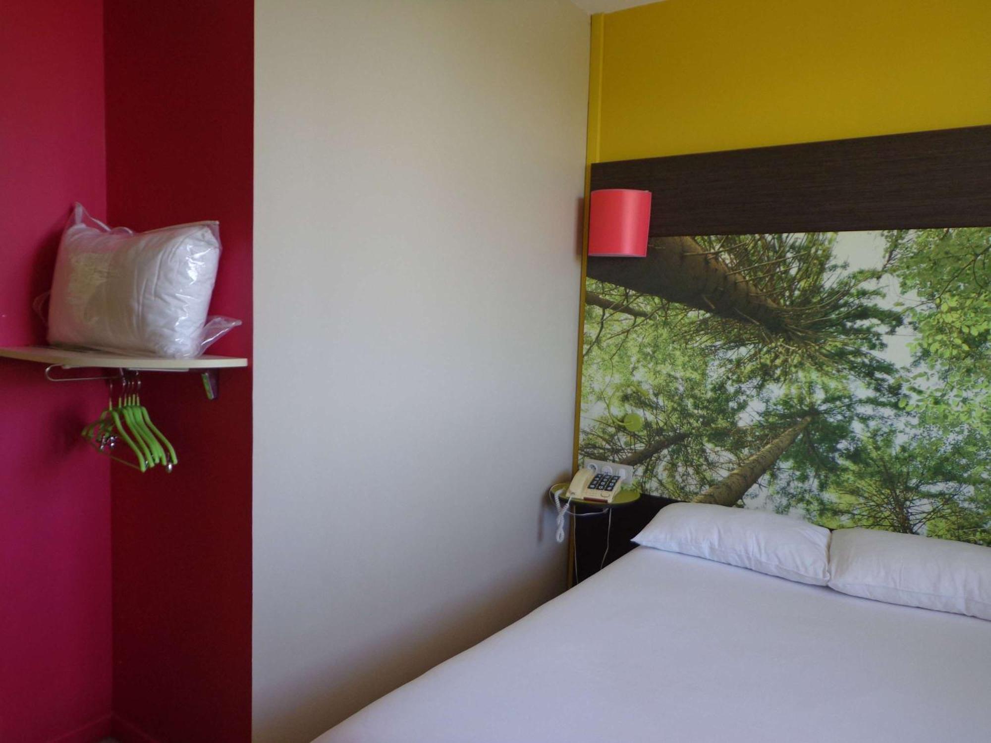 ไอบิส สไตล์ ดักซ์ มิราดูร์ Hotel ภายนอก รูปภาพ